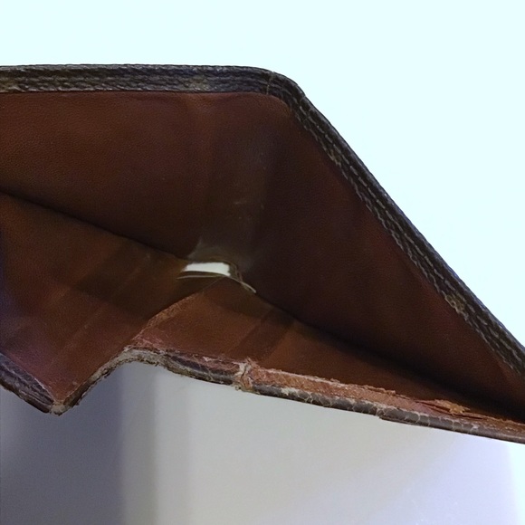 LOUIS VUITTON | Vintage Bi-Fold Monogram W… - Picture 6 of 7